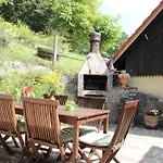 Na Gmajni Pr' Angležu *