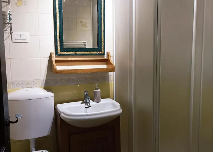 Na Gmajni Pr' Anglezu Gabrovka